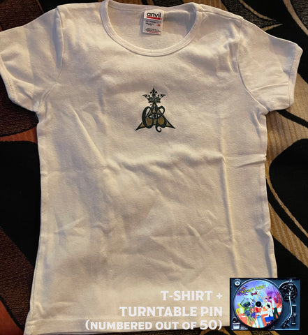 Critters Buggin T-Shirt + Limited Turntable Pin